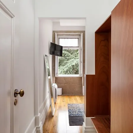 Passeio De Sao Lazaro 5 By Lovelystay Porto