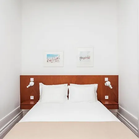 Guest house Passeio De Sao Lazaro 5 By Lovelystay