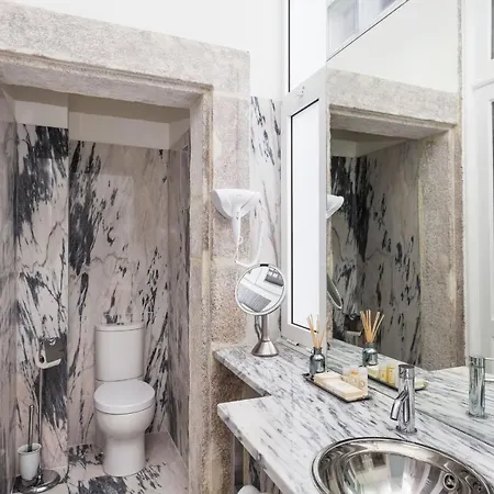 ゲストハウス Passeio De Sao Lazaro 5 By Lovelystay