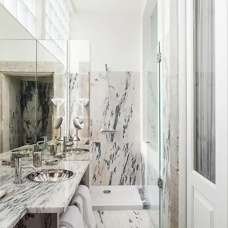 Passeio De Sao Lazaro 5 By Lovelystay 3*