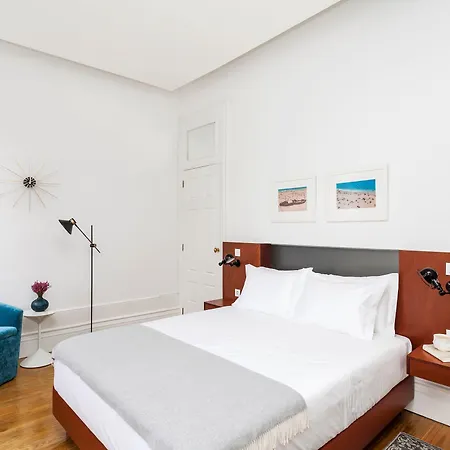 ゲストハウス Passeio De Sao Lazaro 5 By Lovelystay 3*