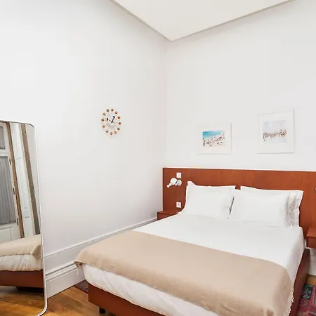 Passeio De Sao Lazaro 5 By Lovelystay Guest house