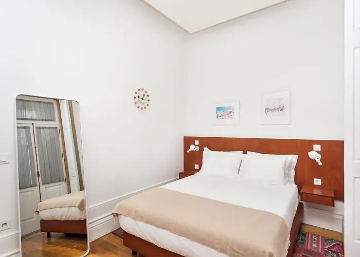 Passeio De Sao Lazaro 5 By Lovelystay Vendégház