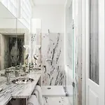 Passeio De Sao Lazaro 5 By Lovelystay Porto