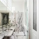 Passeio De Sao Lazaro 5 By Lovelystay 3*