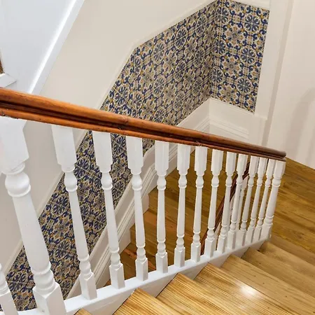 Passeio De Sao Lazaro 5 By Lovelystay Porto